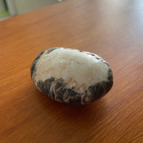 Dark stone with white veins new, marble style