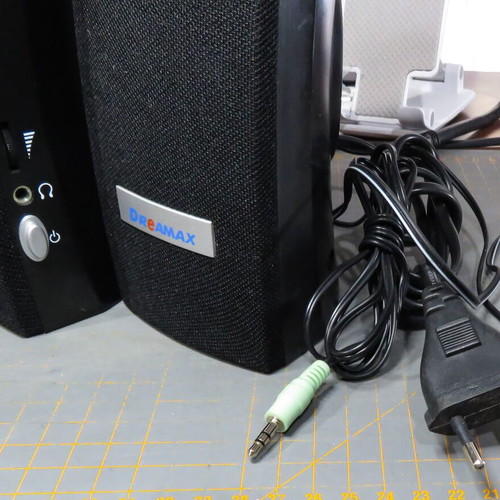 Dreamax Active 110 (196XB) computer speakers used, fully tested