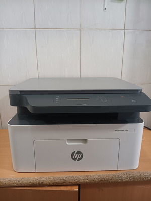 HP LaserJet Pro MFP 135A πολυμηχάνημα σαν καινούργιο με τόνερ 2K