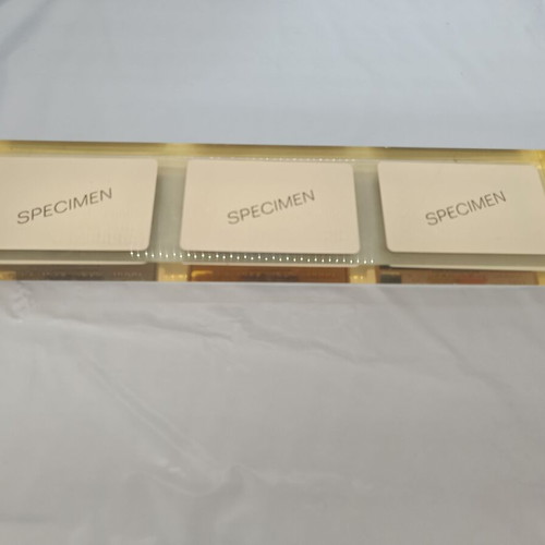 Bank cards Specimen in resin used, set of 3