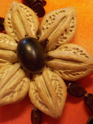 Flower necklace 50cm