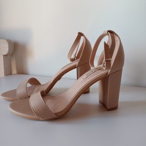 Tsoukalas Shoes beige sandals size 40 new