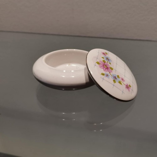 Vintage jewelry boxes used, set of 3, metal and porcelain