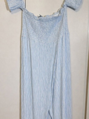 Striped dress with slit like new, summer style, white and blue