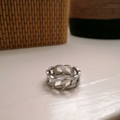 Silver-colored ring size 17-18 new by Hadra jewels