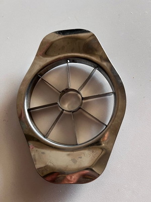 Apple cutter new