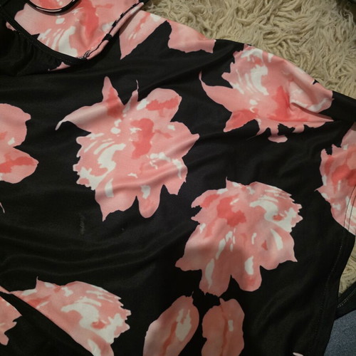Maxi dress black floral like new, size M