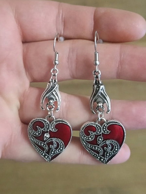 Vintage women's stainless steel earrings like new