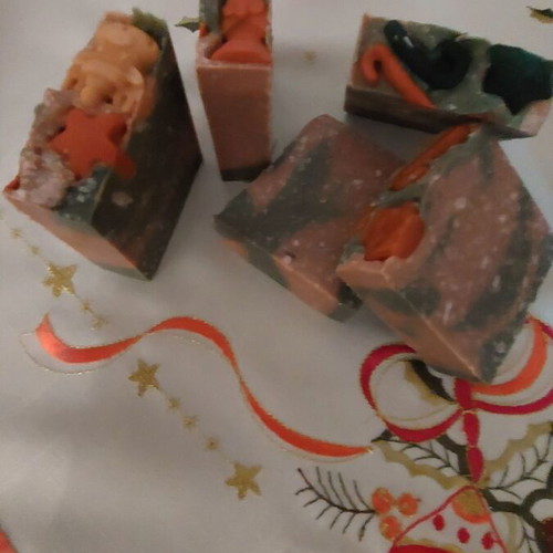 Handmade Christmas soap with natural oils and propolis