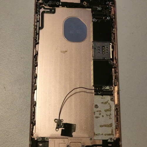 iPhone 6s Plus μεταχειρισμένο για ανταλλακτικά, άγνωστη λειτουργική κατάσταση
