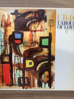 UB40 Labour Of Love II vinyl used, reggae