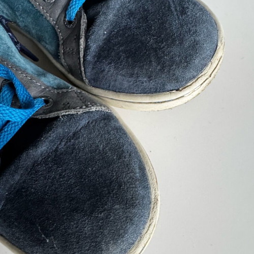 Kickers boys' shoes used, size 34, blue and gray