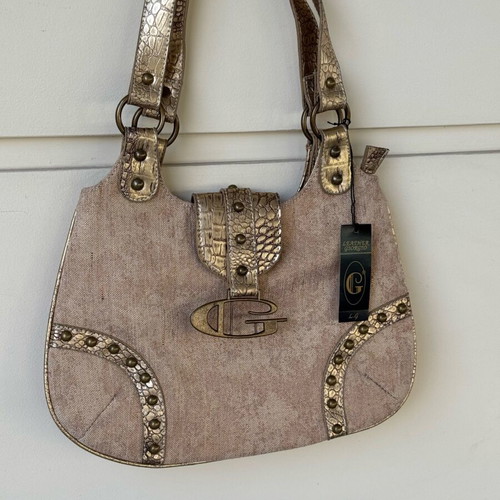 Vintage Giorgio Y2K tan and gold canvas croc print shoulder bag