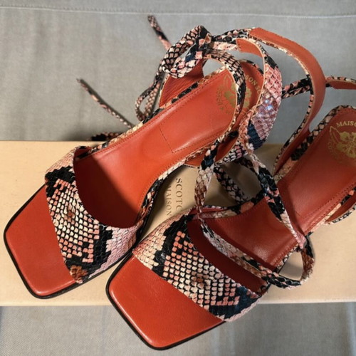 Πέδιλα Scotch & Soda Maison Scotch Enide 38 σαν καινούργια, μαύρο και κόκκινο