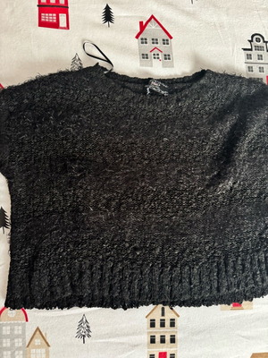 Iso knitted sweater like new, size M 38 10, black