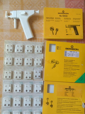 Bergeon No 6600 professional ear piercing gun with sterilized earrings