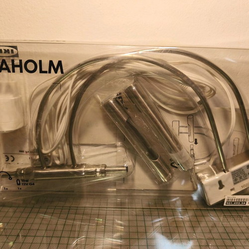 IKEA FANAHOLM lamp new for paintings and artwork