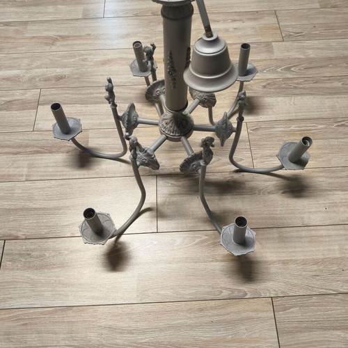 Silver chandelier with 6 holders and angels like new