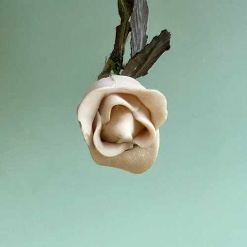 Artificial rose handmade decorative flower with dried leaves