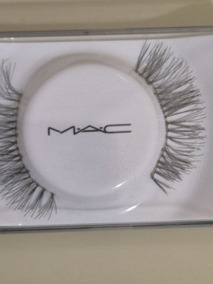 MAC Cosmetics 4 Lash false eyelashes like new