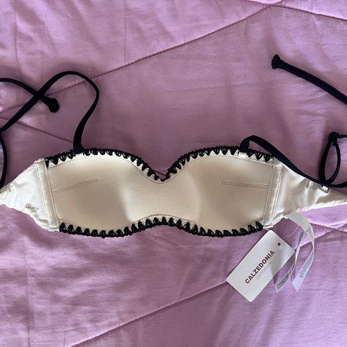 Calzedonia swimwear top new, size 2, black and white