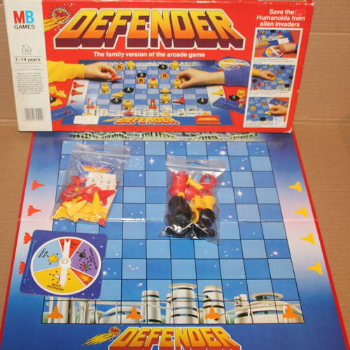 MB Games (1980) Defender (Αγγλικό) χωρίς ελλείψεις. Τιμή 28 Ευρώ