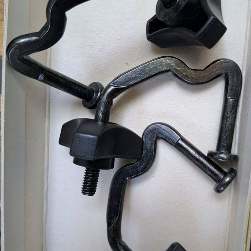 Thule 559 bike carrier for car roof