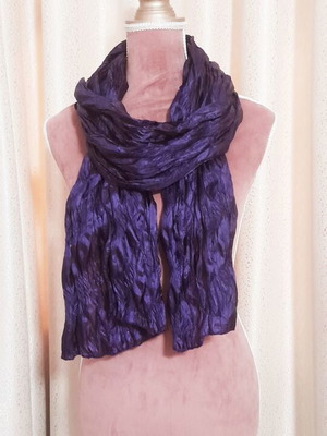 Pashmina scarf new, deep purple crinkle texture