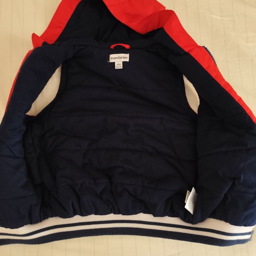 Mandarino sleeveless children's vest size 4 like new, red