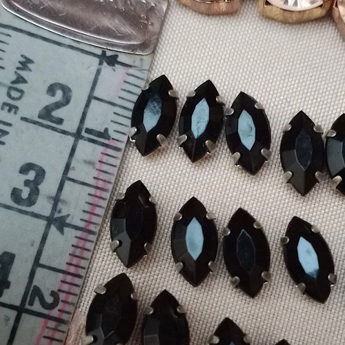 Glass rhinestones on metal base like new for sewing