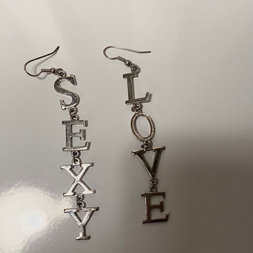 Zara silver earrings new, unique design