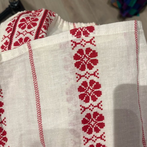 Etnic blouse used with front tie