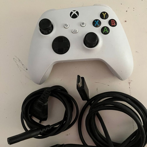 Xbox Series-S 500GB console like new with original controller and cables