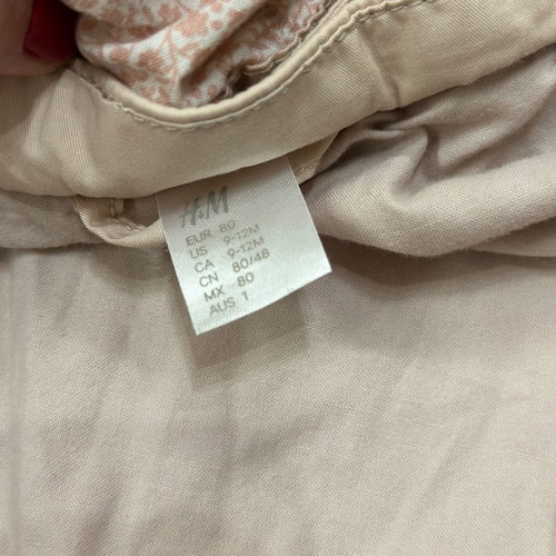 H&M coat 9-12 months in good condition