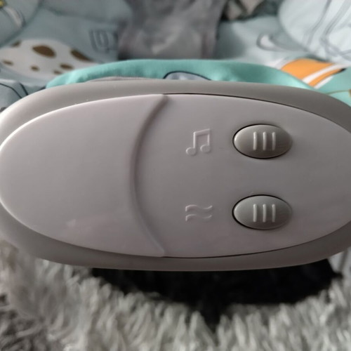 Moni Space Electric Baby Relax Space Tour with Music and Vibration up to 9kg like new