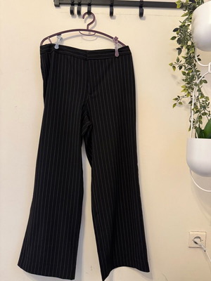 Stradivarius striped pants new, black and white, size XL