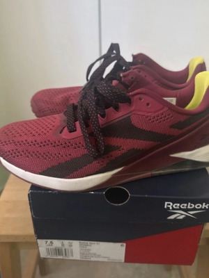 Reebok training athletic shoes, burgundy