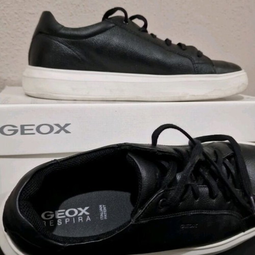 Geox sneakers like new, size 42, black and white