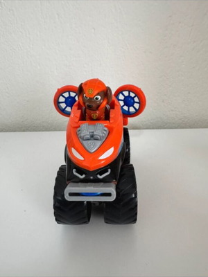 Paw Patrol Zuma monster truck μεταχειρισμένο με αποσπώμενη φιγούρα και σφαίρα