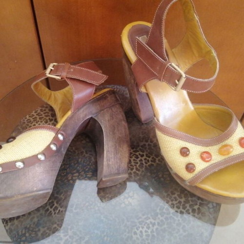 Alisia women's shoes size 41 like new, brown colorful