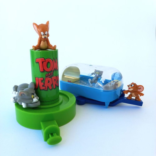 Set of 2 vintage Tom & Jerry collectible toys like new, year 2000