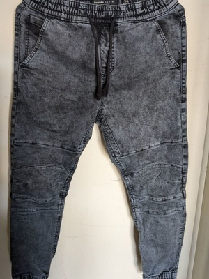Bershka men's black pants size S like new