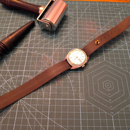 HANDMADE LEATHER WATCH STRAP