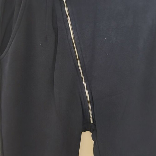 Zara black sportswear pants used with silver zipper detail