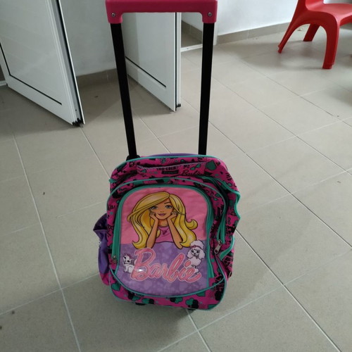 School backpack used with wheels Barbie