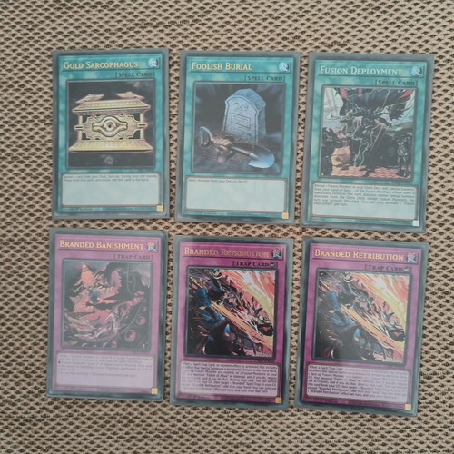 Despia Deck Competitive with 31 Support Cards and Sleeves like new