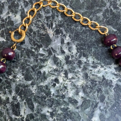 Purple wooden necklace like new, summer style
