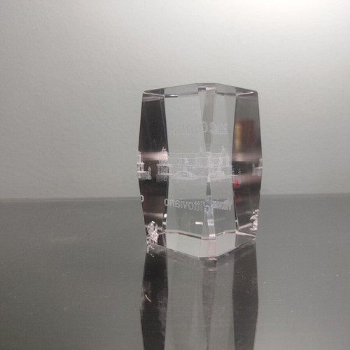 Decorative glass 3D Vittorio Emanuele II National Monument like new