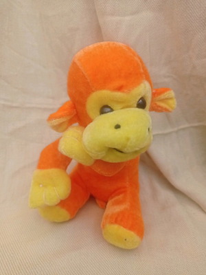 Plush monkey orange 15cm, washed