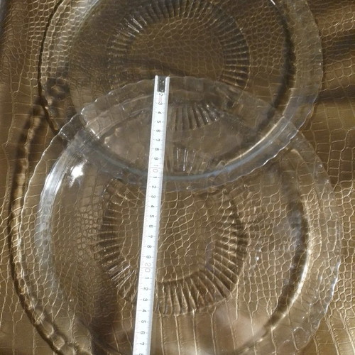 Serving platters used, 2 pieces, 32 centimeters